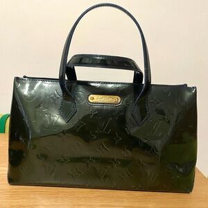 Louis Vuitton Monogram Vernis Wilshire PM bag